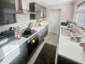 Photo 7- click for photo gallery